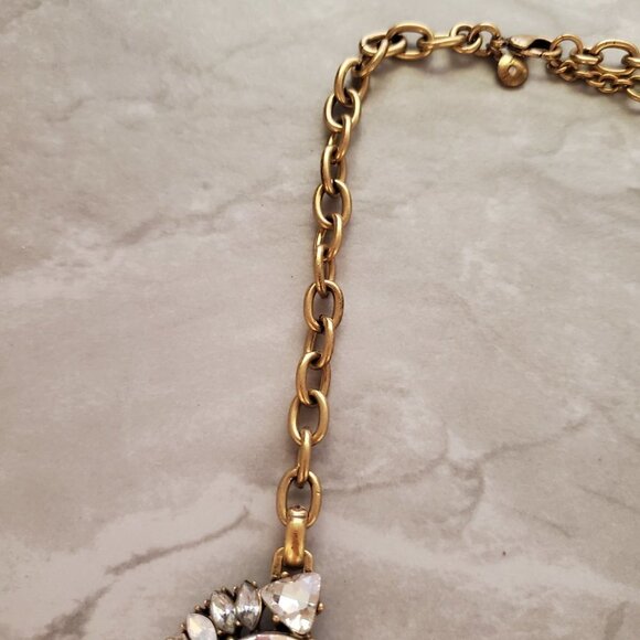 ✨ J.Crew Rhinestones Crystals Shield Cluster Antiqued Statement Necklace ✨ - Picture 9 of 16